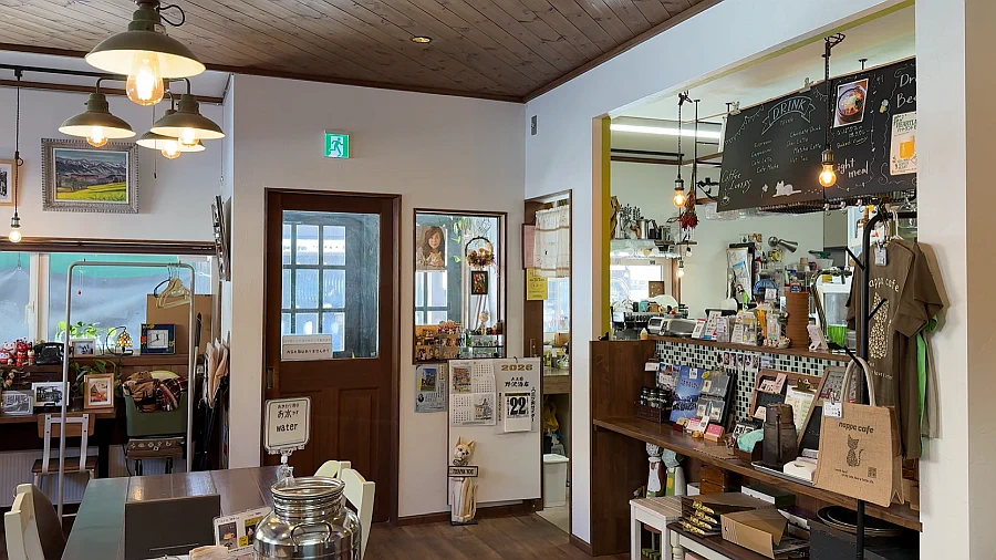 Making a traditional Onsen egg in Nozawa Onsen